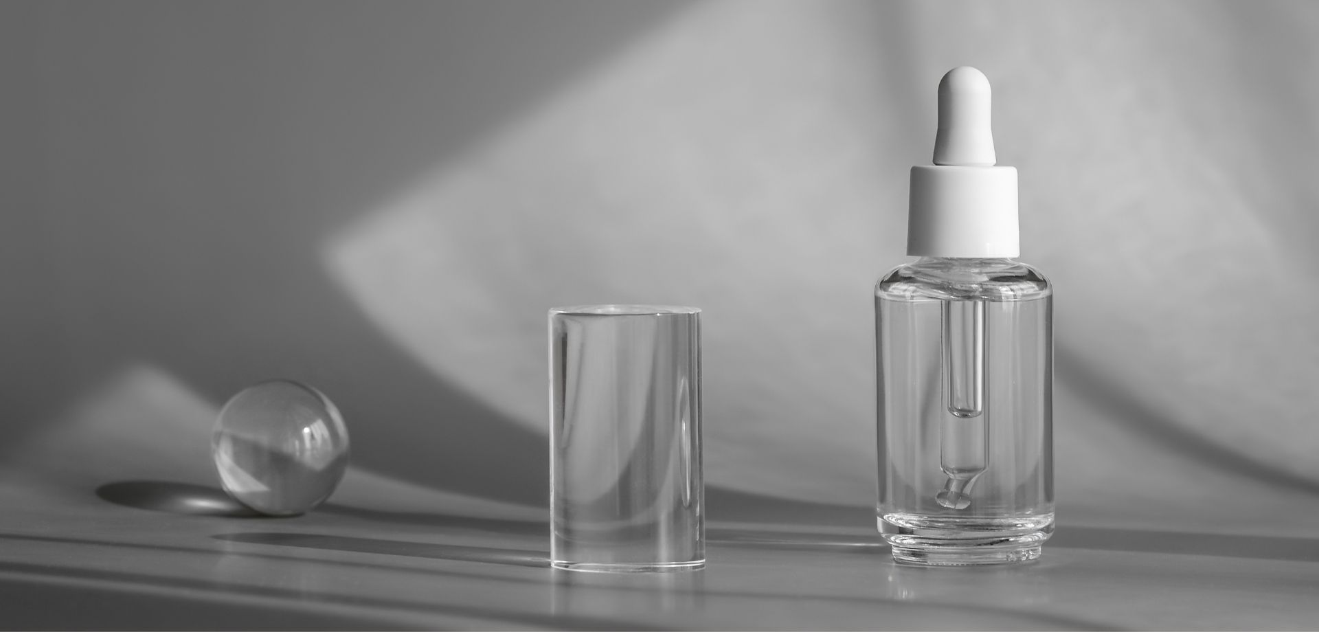 Kemasan Transparan untuk Produk Kosmetik: Alasan &#038; Manfaat