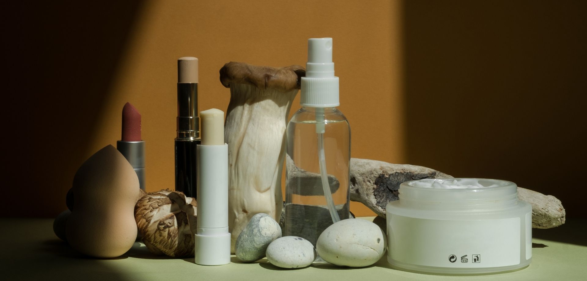 Packaging Skincare: Cara Memilih Bahan Ramah Lingkungan