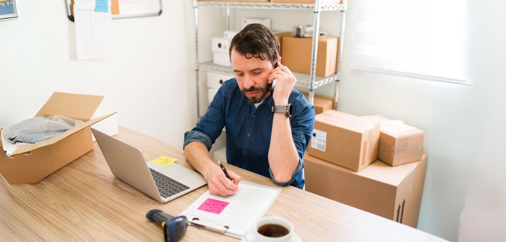 Perhatikan Faktor-Faktor Ini saat Memilih Distributor Botol Parfum - Dermapack