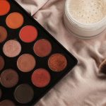 harga eyeshadow palette