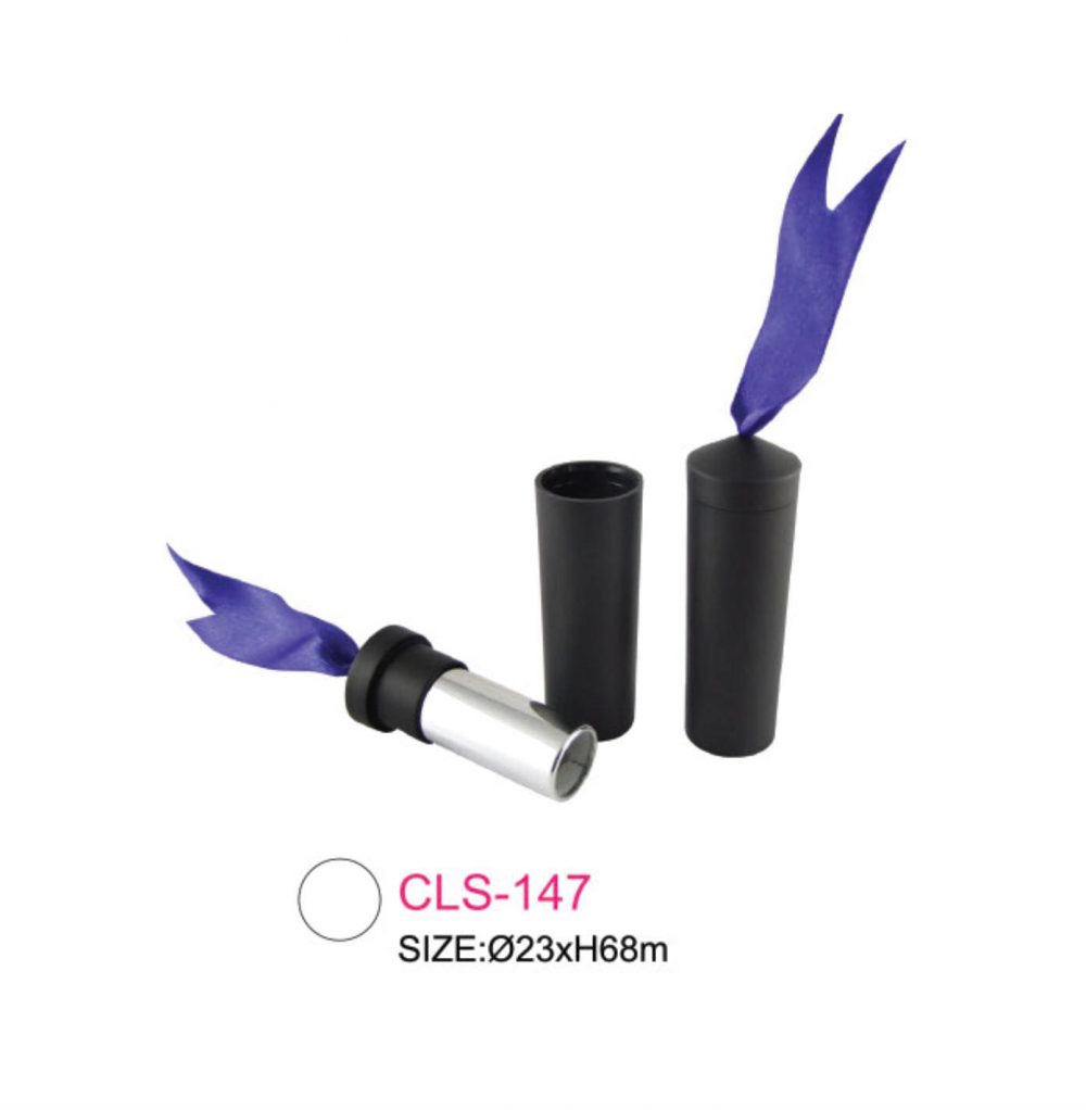 Packaging kosmetik lipstik tube paduan warna hitam & silveraksesoris pita Kode CLS-147